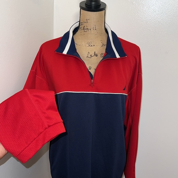 Nautica Red & Navy Blue Pull Over - Picture 2 of 8